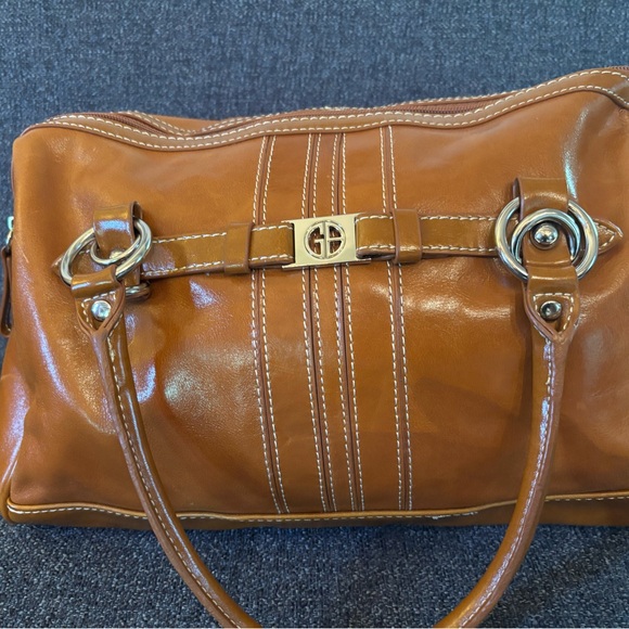 Giani Bernini’s Elegant Tan Leather Gently Used Handbag - Picture 11 of 11